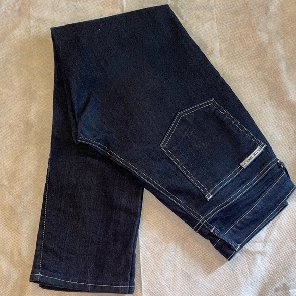 Blue Delta Men’s Custom Made Dark Denim Jean Size 28 with a 30” Inseam - Picture 4 of 7